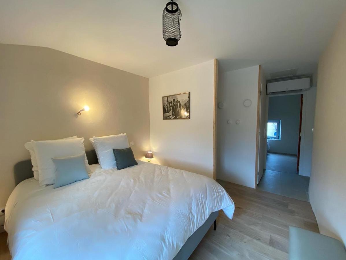 Le Nomade En Provence Bed & Breakfast Bouchet  Bagian luar foto