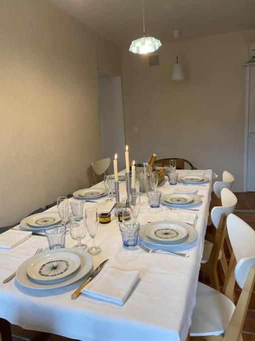 Le Nomade En Provence Bed & Breakfast Bouchet  Bagian luar foto