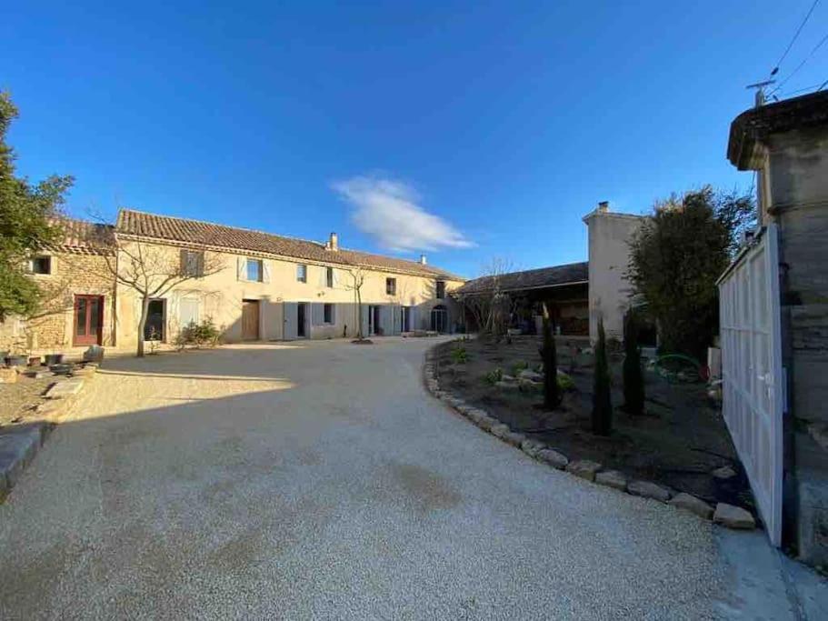 Le Nomade En Provence Bed & Breakfast Bouchet  Bagian luar foto