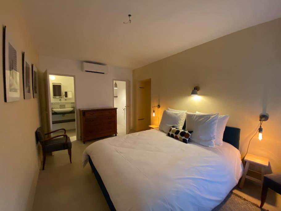 Le Nomade En Provence Bed & Breakfast Bouchet  Bagian luar foto