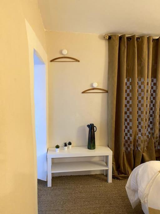 Le Nomade En Provence Bed & Breakfast Bouchet  Bagian luar foto