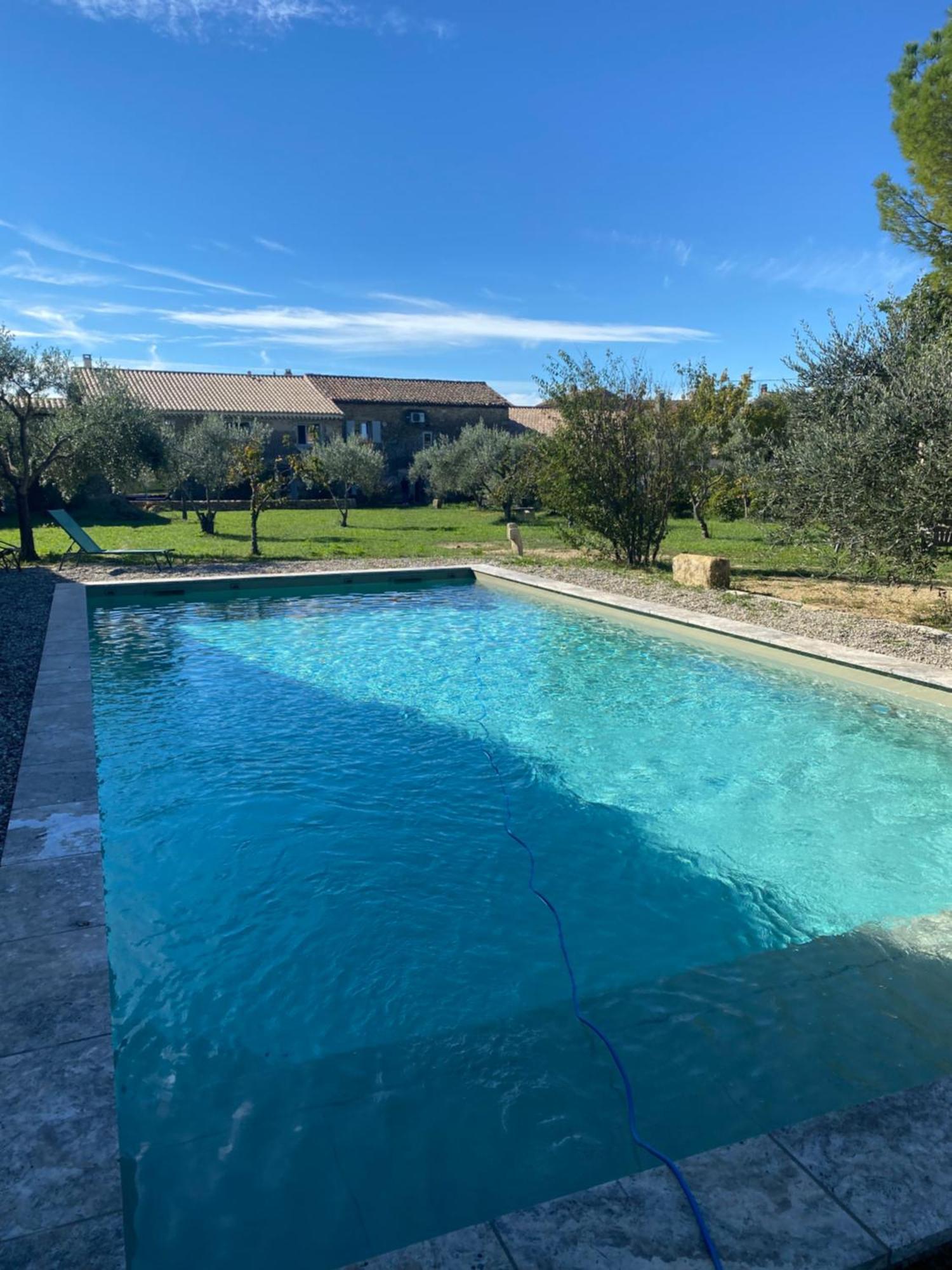 Le Nomade En Provence Bed & Breakfast Bouchet  Bagian luar foto