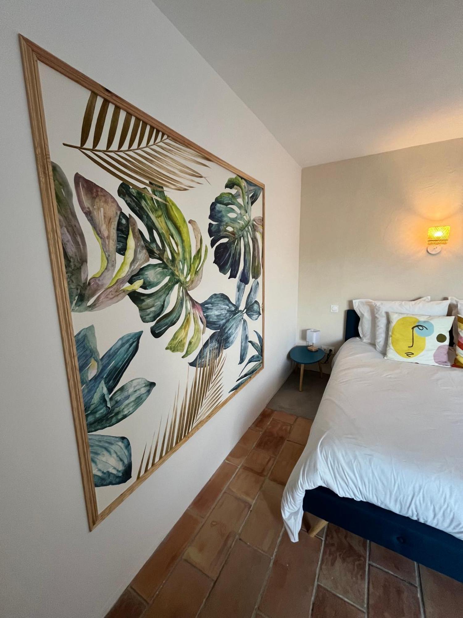 Le Nomade En Provence Bed & Breakfast Bouchet  Bagian luar foto
